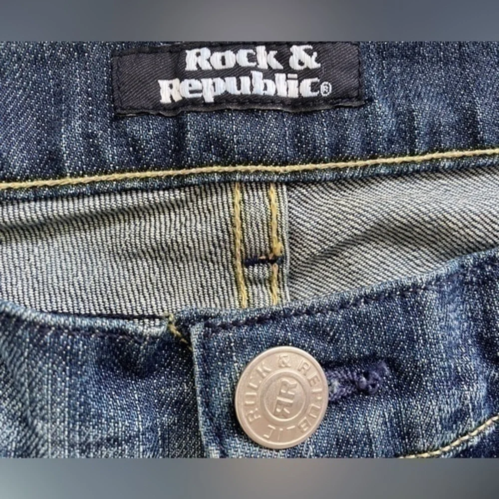 Rock & Republic Flare Jeans Size 30